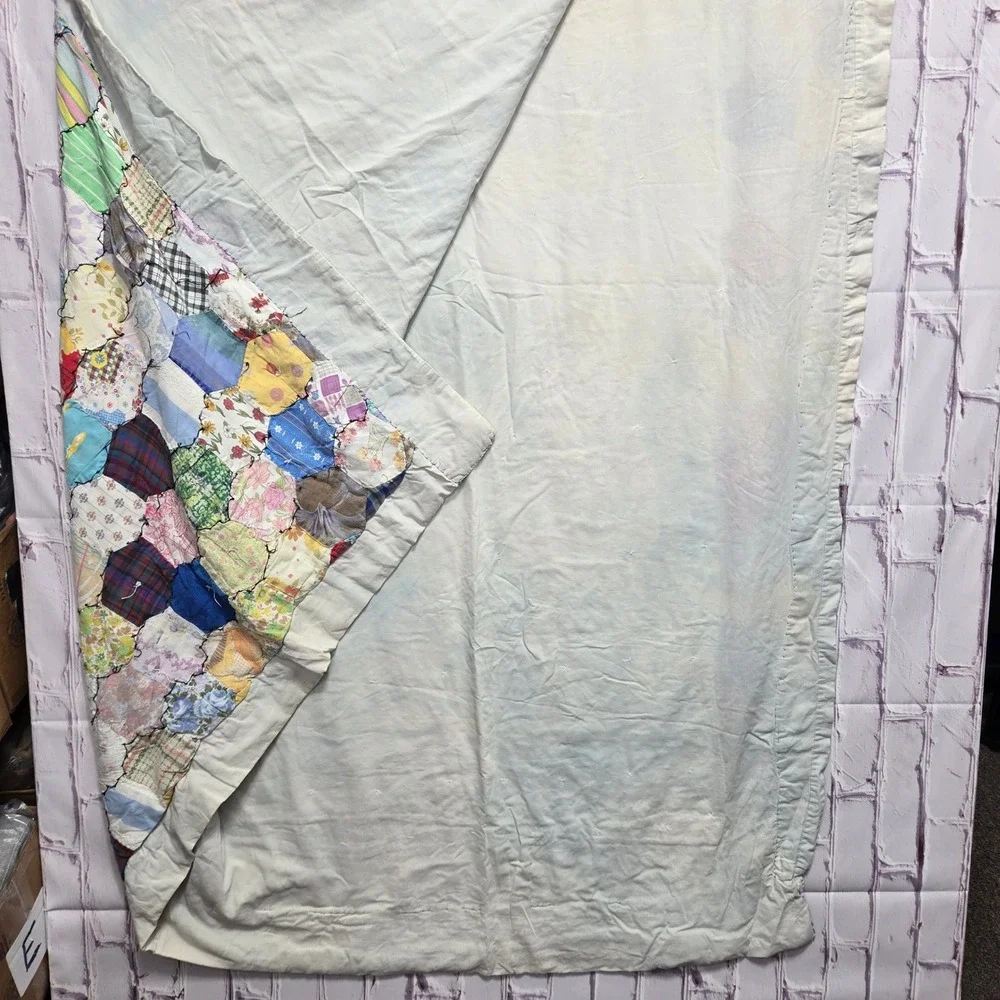 VTG Handmade Hexagon Grandmother Flower Garden Patchwork Antique Quilt 72x70